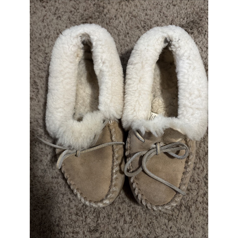 LL Bean Wicked Good Moccasins Women's 7 Tan Brown Slippers Shearling Lining